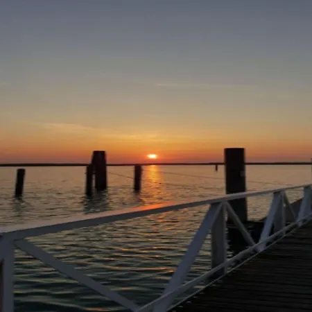 Appartement Garden-front House In